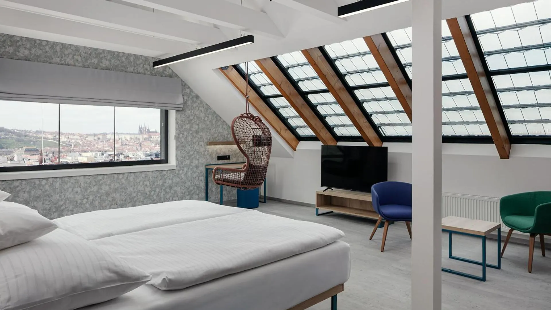 ****  Ea Hotel Moment Self Check-In Praga República Checa