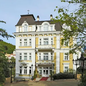 https://hotel-livia.karlovyvary-hotels.com